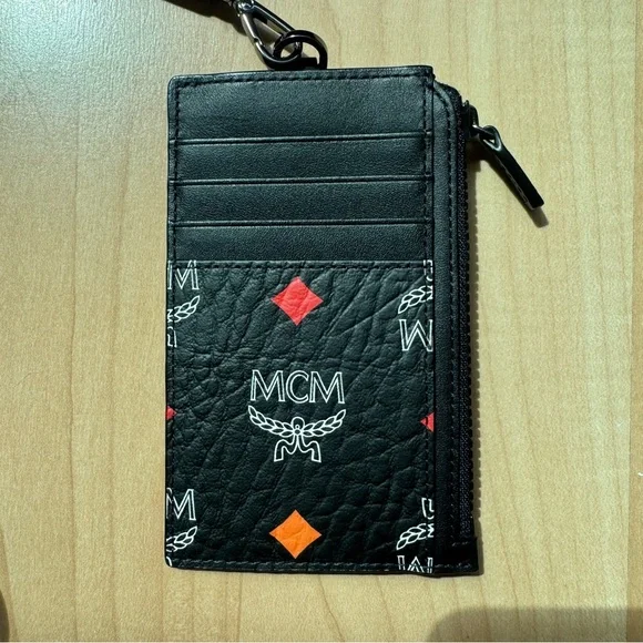 MCM Aren Black Card Holder with Strap - Picture 3 of 7